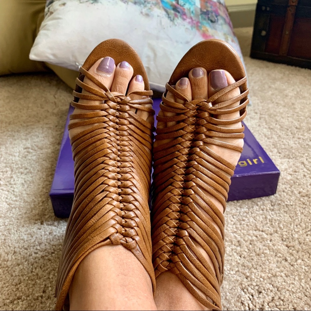 Open Toe Heels - Picture 6 of 10